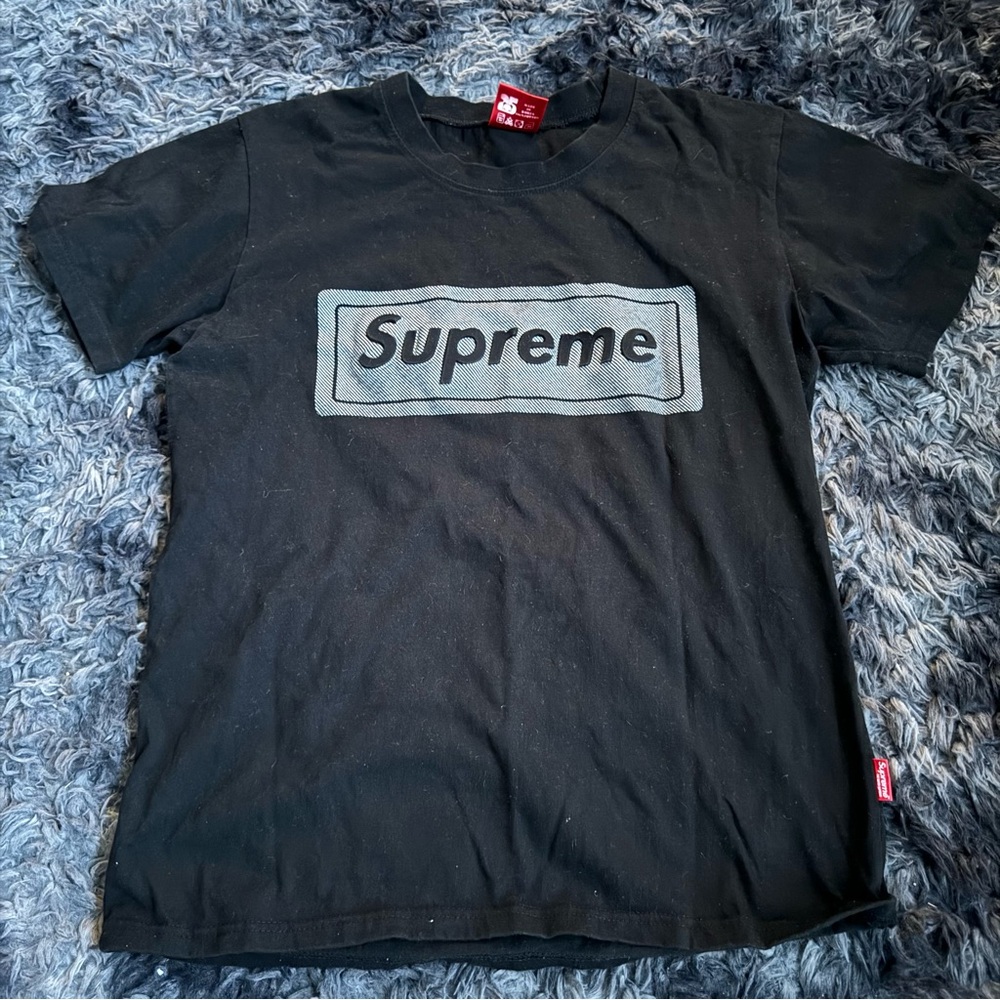 Supreme Box Logo T-Shirt Men’s Sz Xl Fits Medium